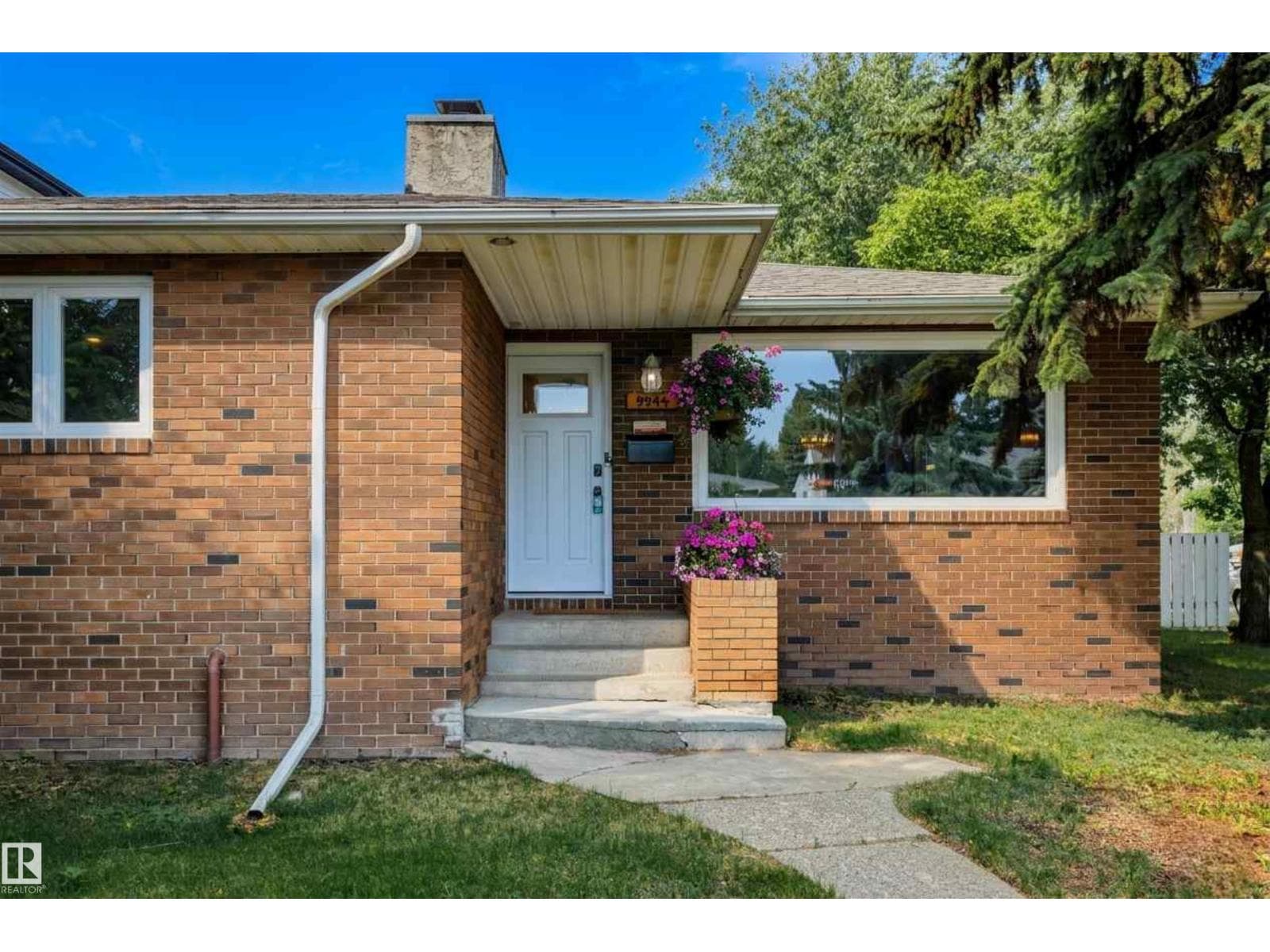 9544 148 ST NW — photo 3