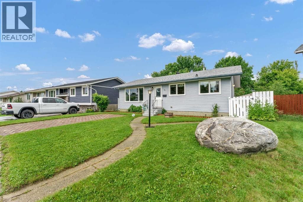 78 Clark Crescent SE