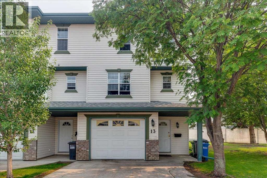 13 Kerry Wood Mews