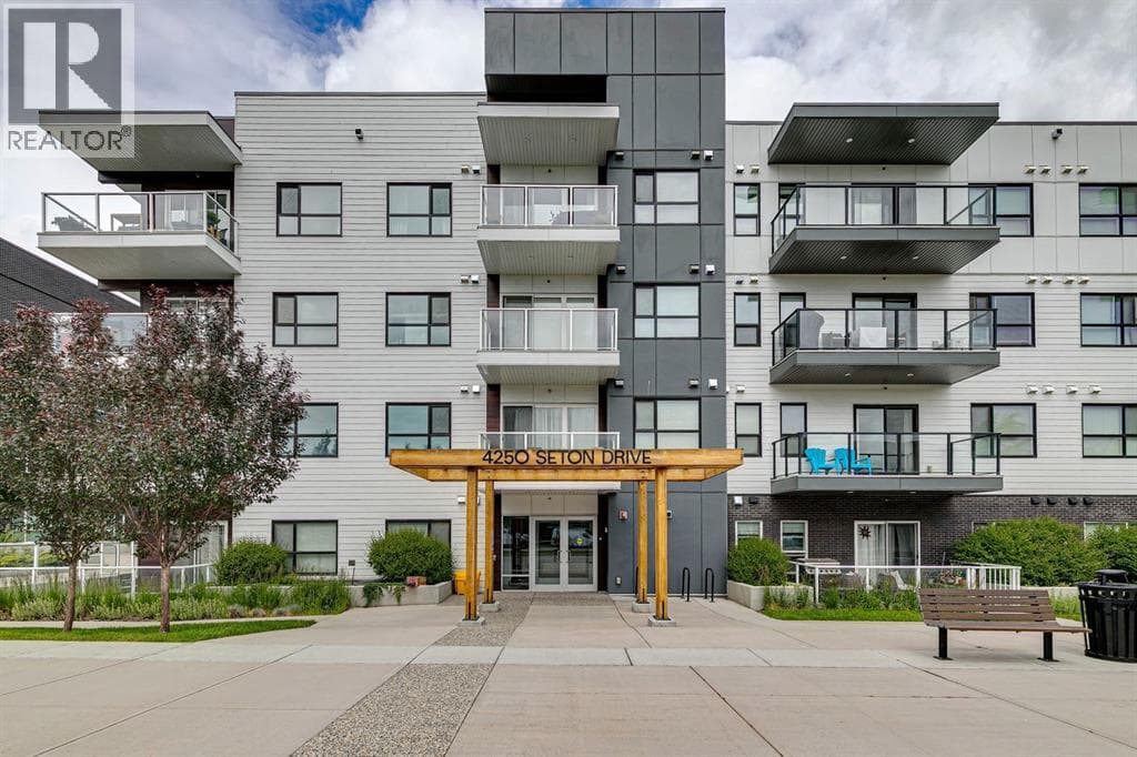 408, 4250 Seton Drive SE — photo 4