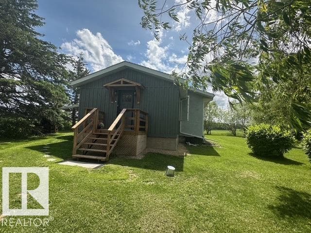 9007 TWP ROAD 563 — photo 4