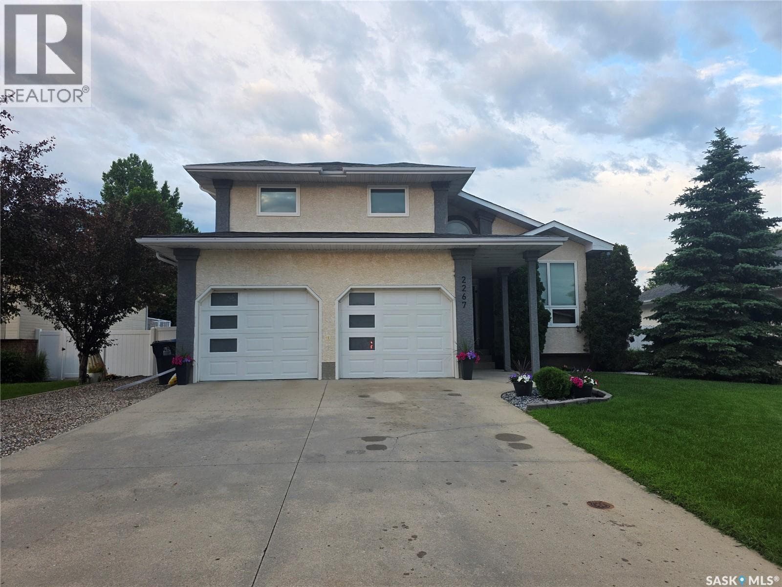 2267 Newcombe DRIVE