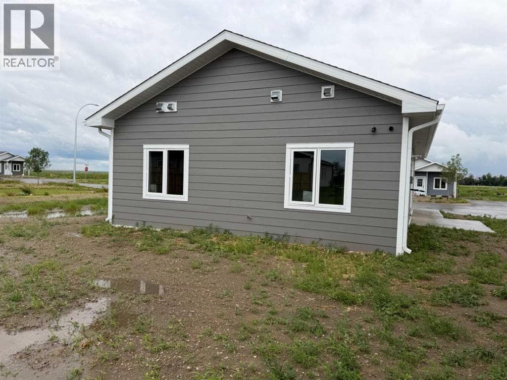 10 Meadows Way — photo 4