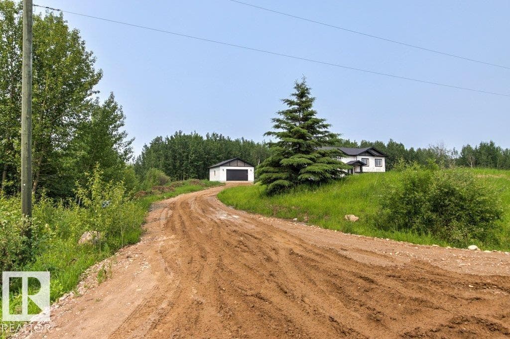 #55 54013 RGE ROAD 30 — photo 3