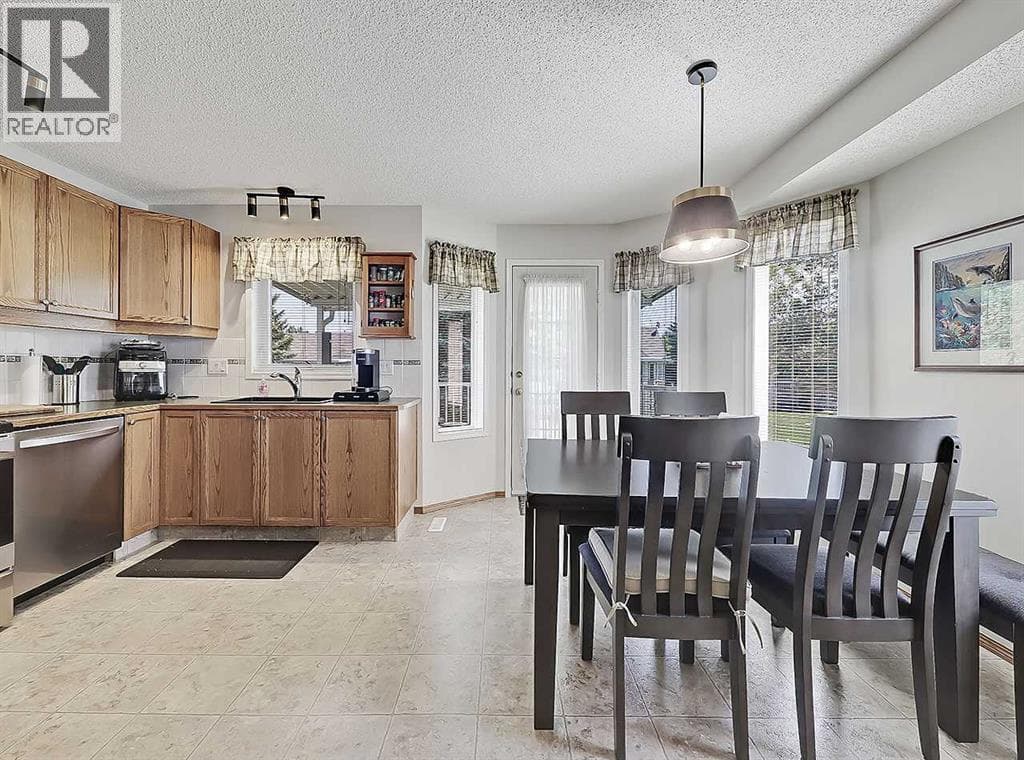 104 Riverside Place NW — photo 4