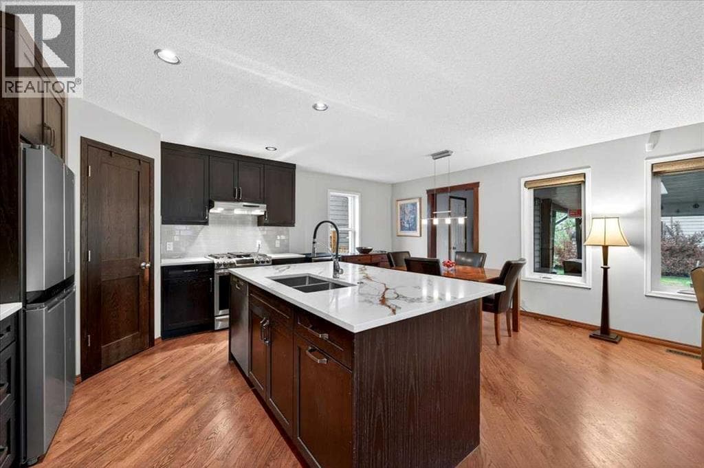 18 Inverness Rise SE — photo 4