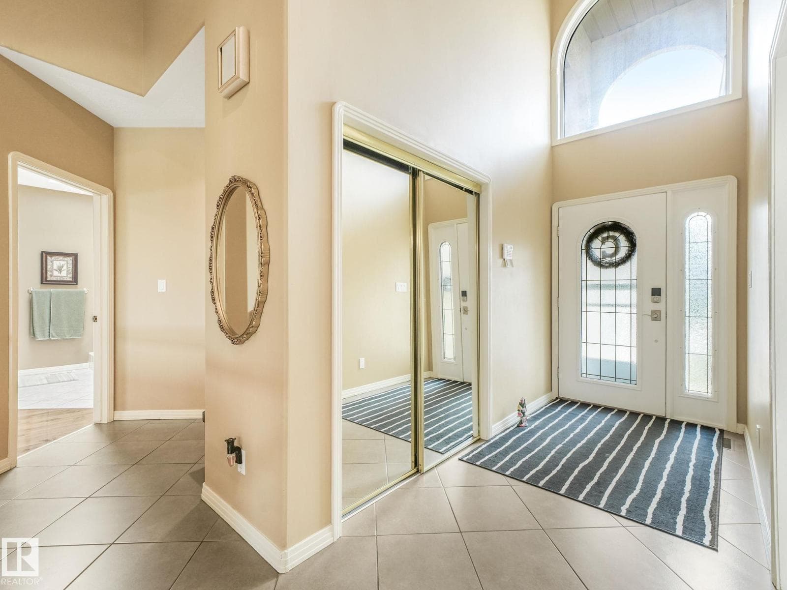 1058 JAMES CR NW — photo 4