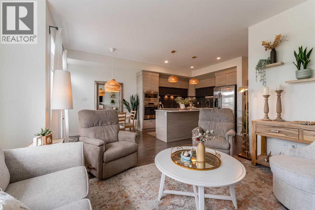 5, 490 Highlands Boulevard W — photo 4