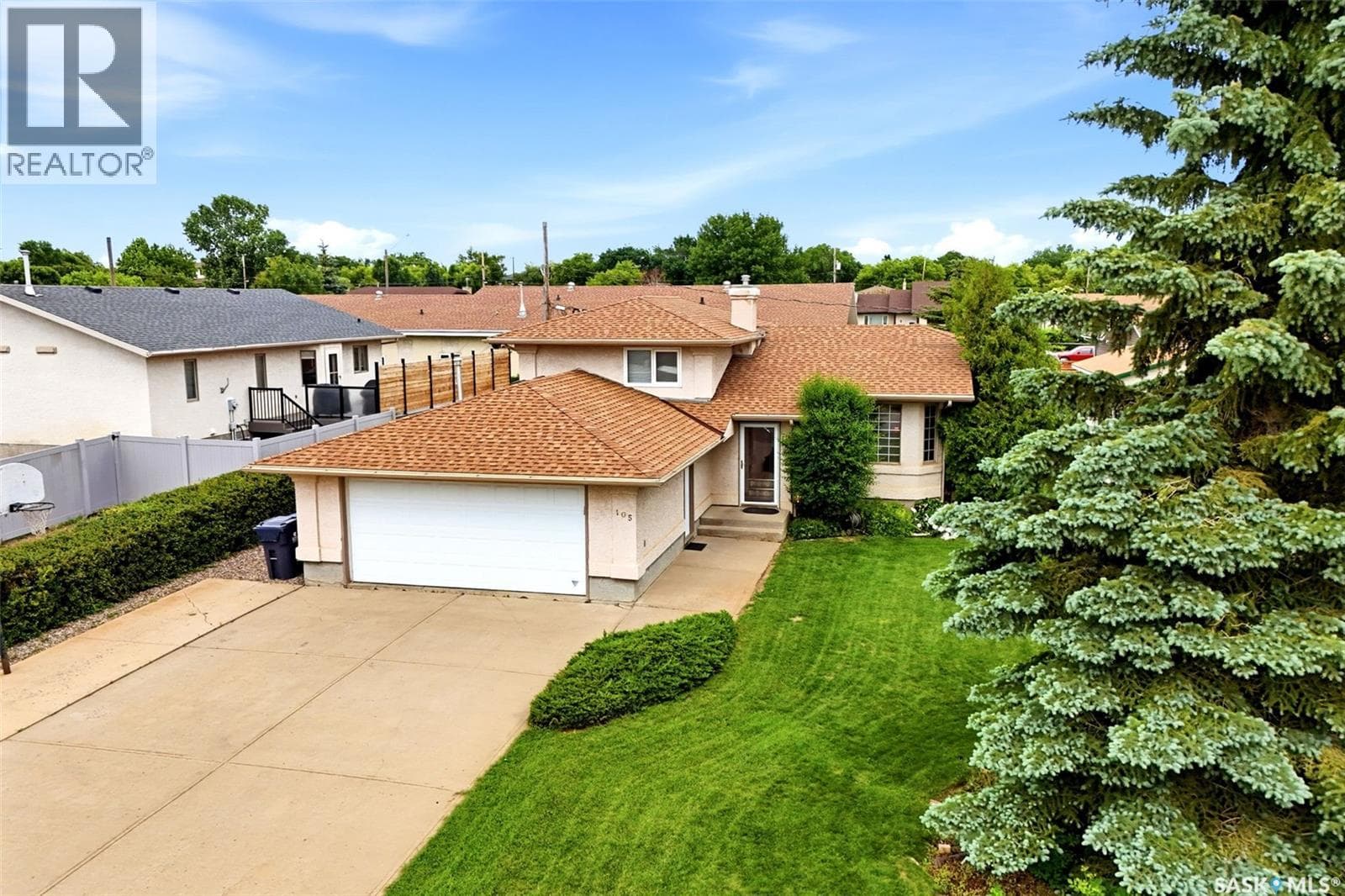 105 Courtside CRESCENT
