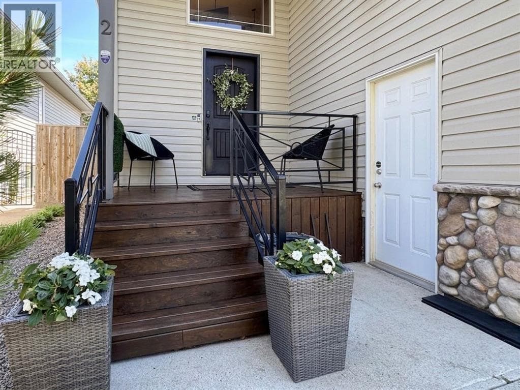 2 Riverbrook Close W — photo 3