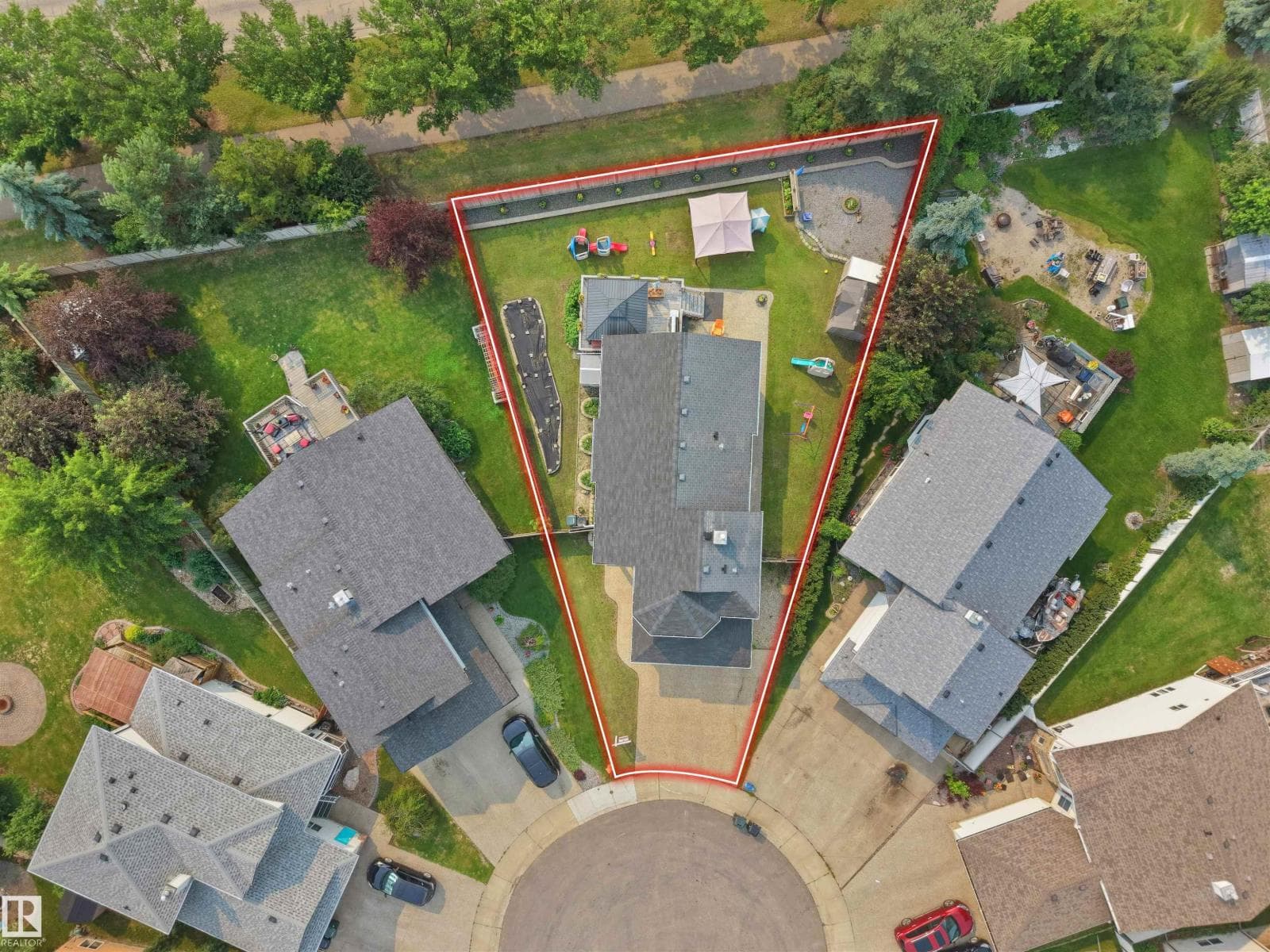 34 LAKEWOOD CV N — photo 4
