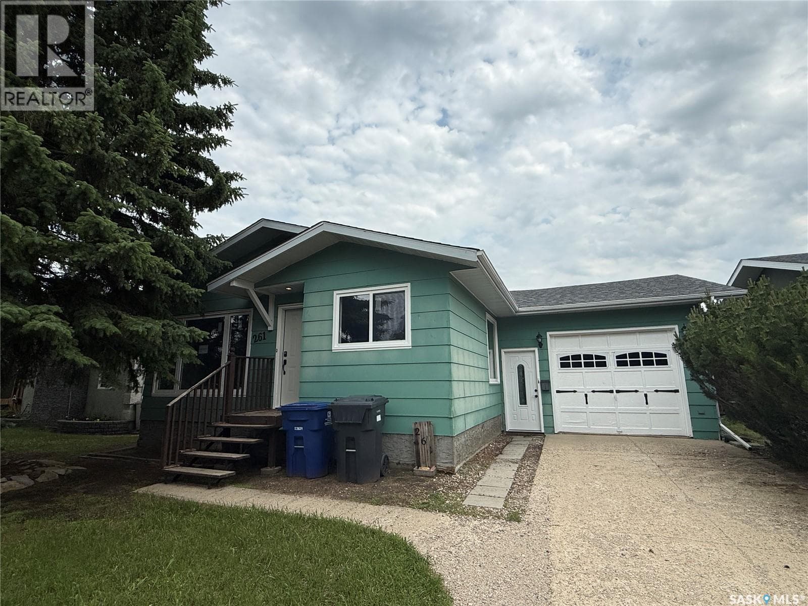 261 Bean CRESCENT