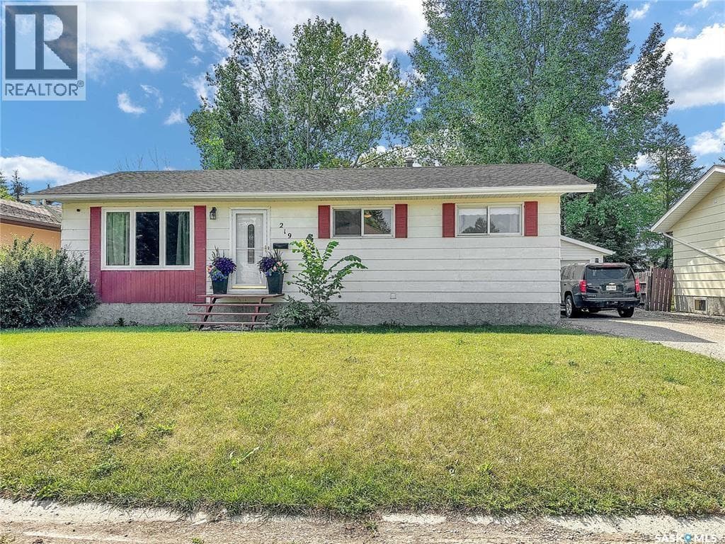 219 4th AVENUE