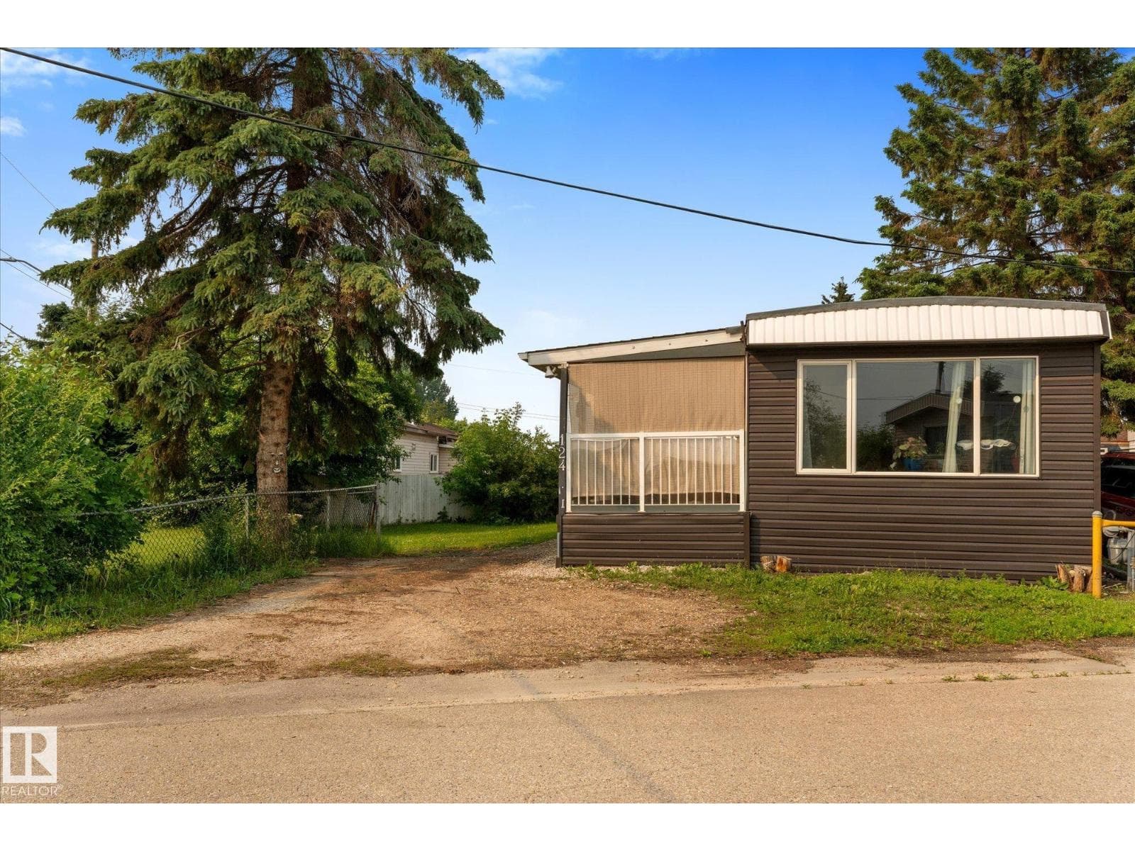 124 305 calahoo RD — photo 5