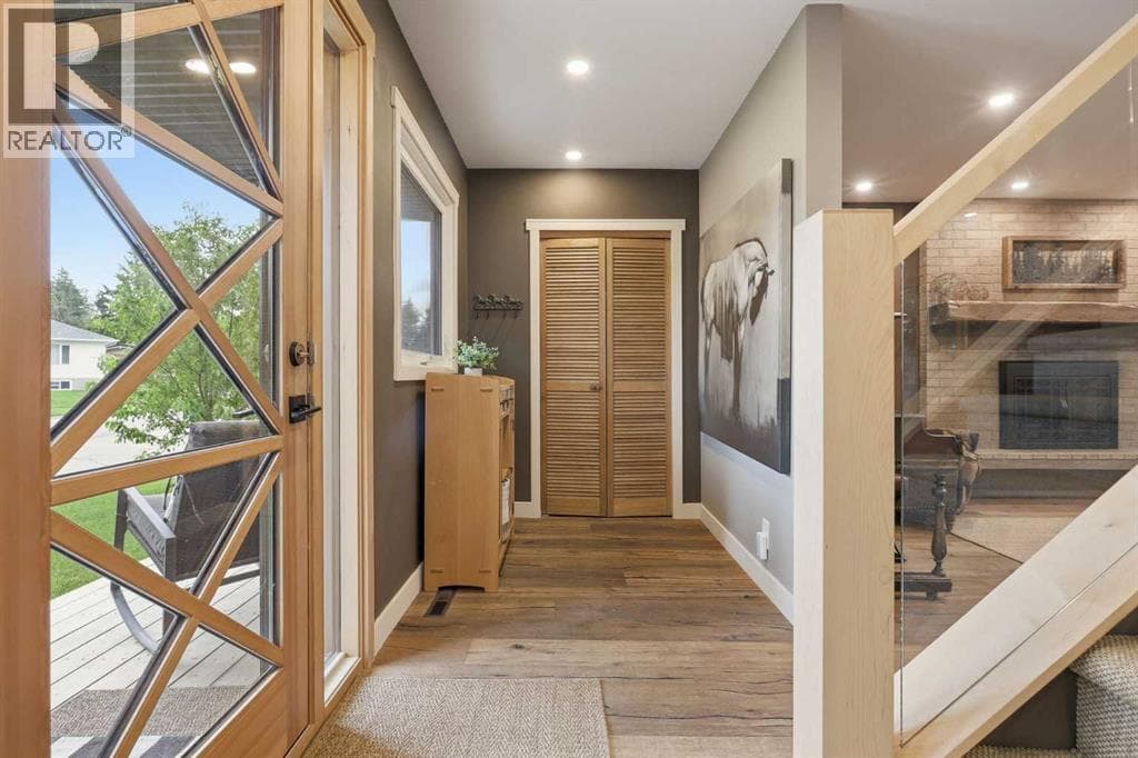 349 Capri Avenue NW — photo 3
