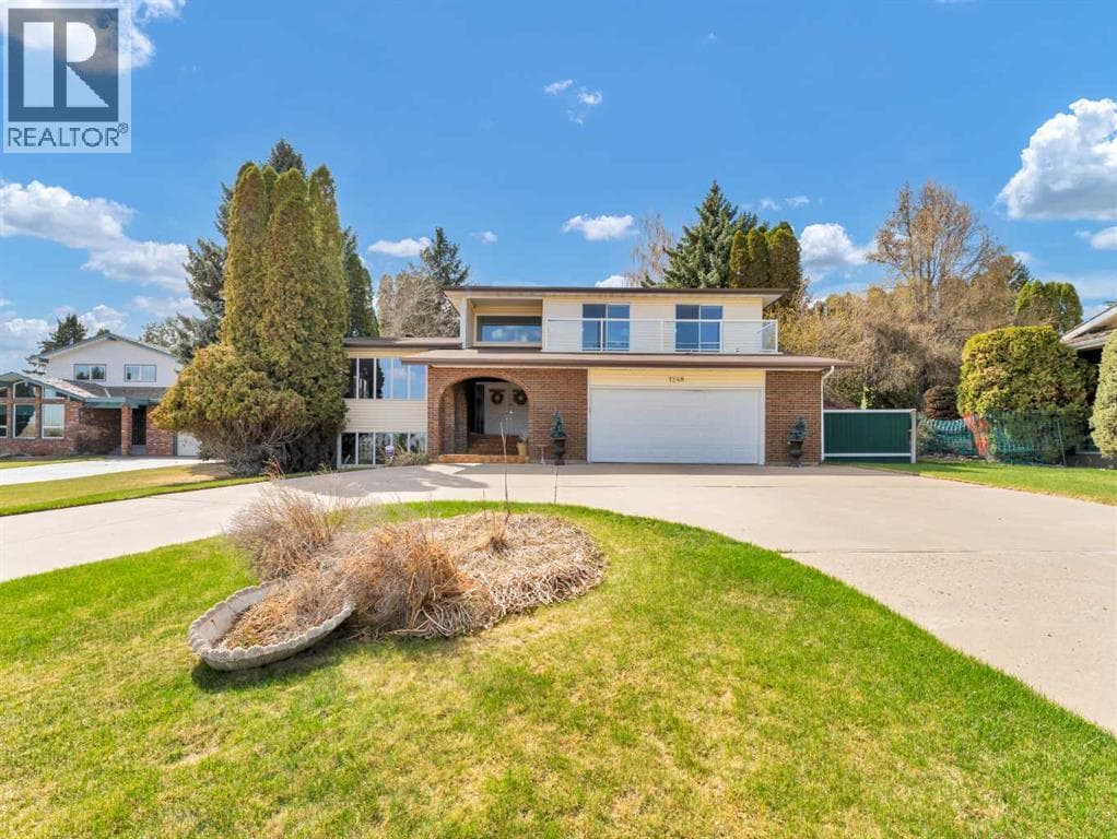 1248 Parkview Drive NE