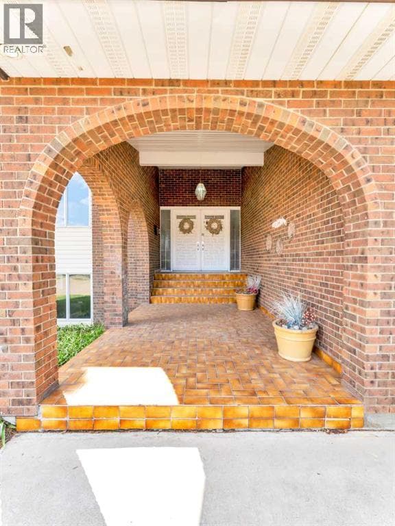 1248 Parkview Drive NE — photo 4