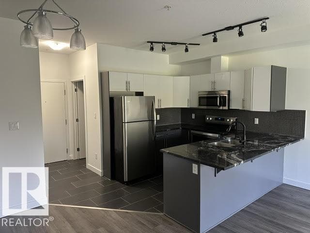 #402 10611 117 ST NW — photo 2