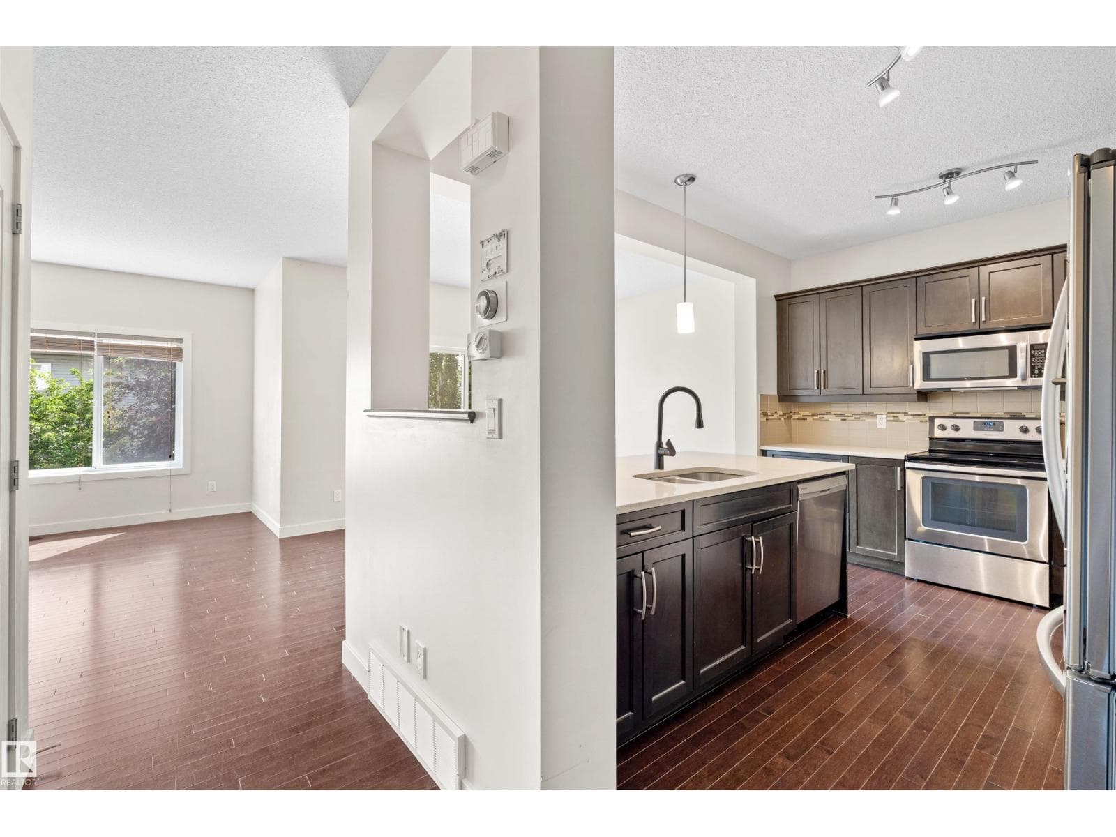 1227 SECORD LANDING LD NW — photo 5
