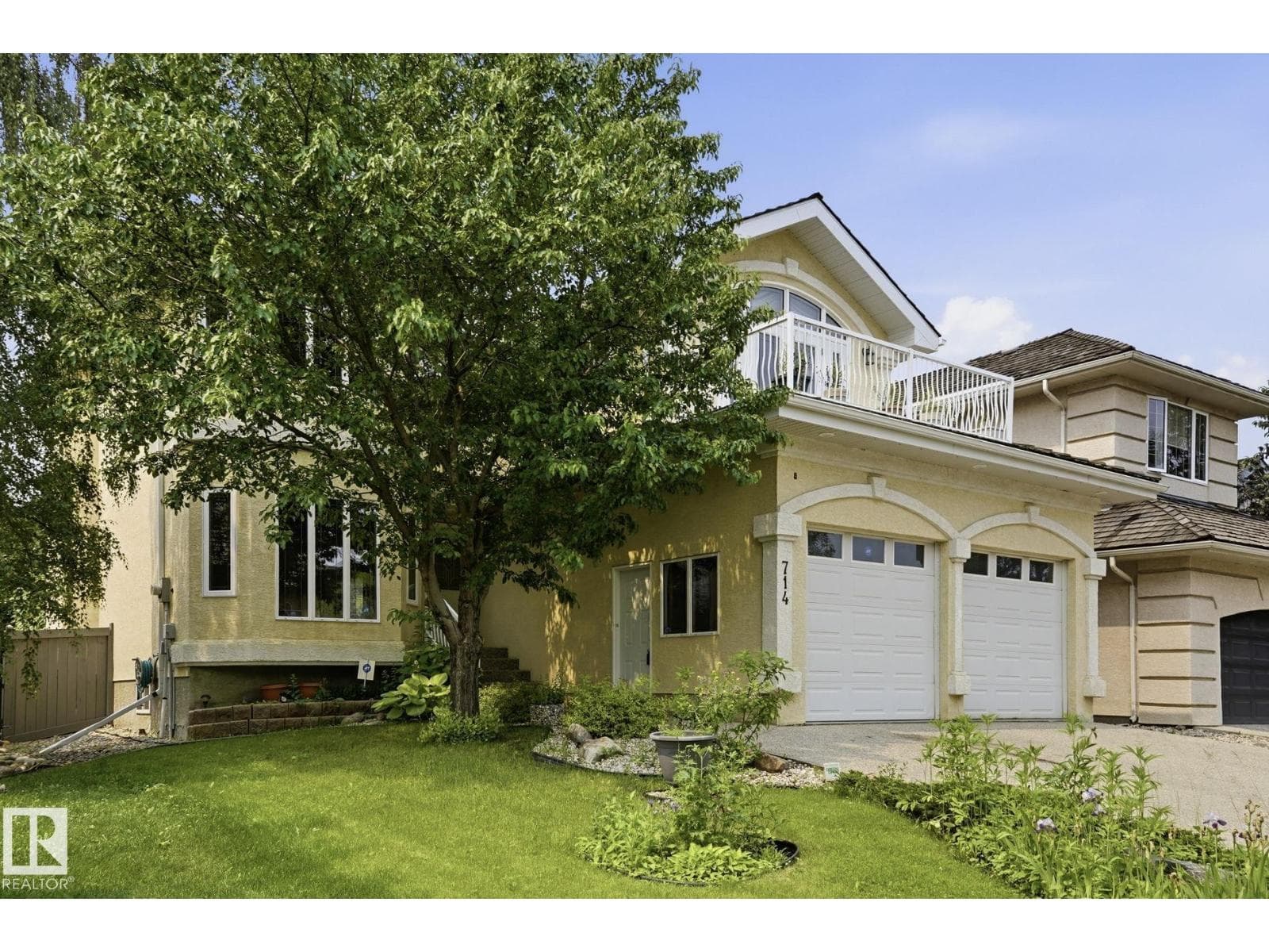 714 DALHOUSIE WY NW