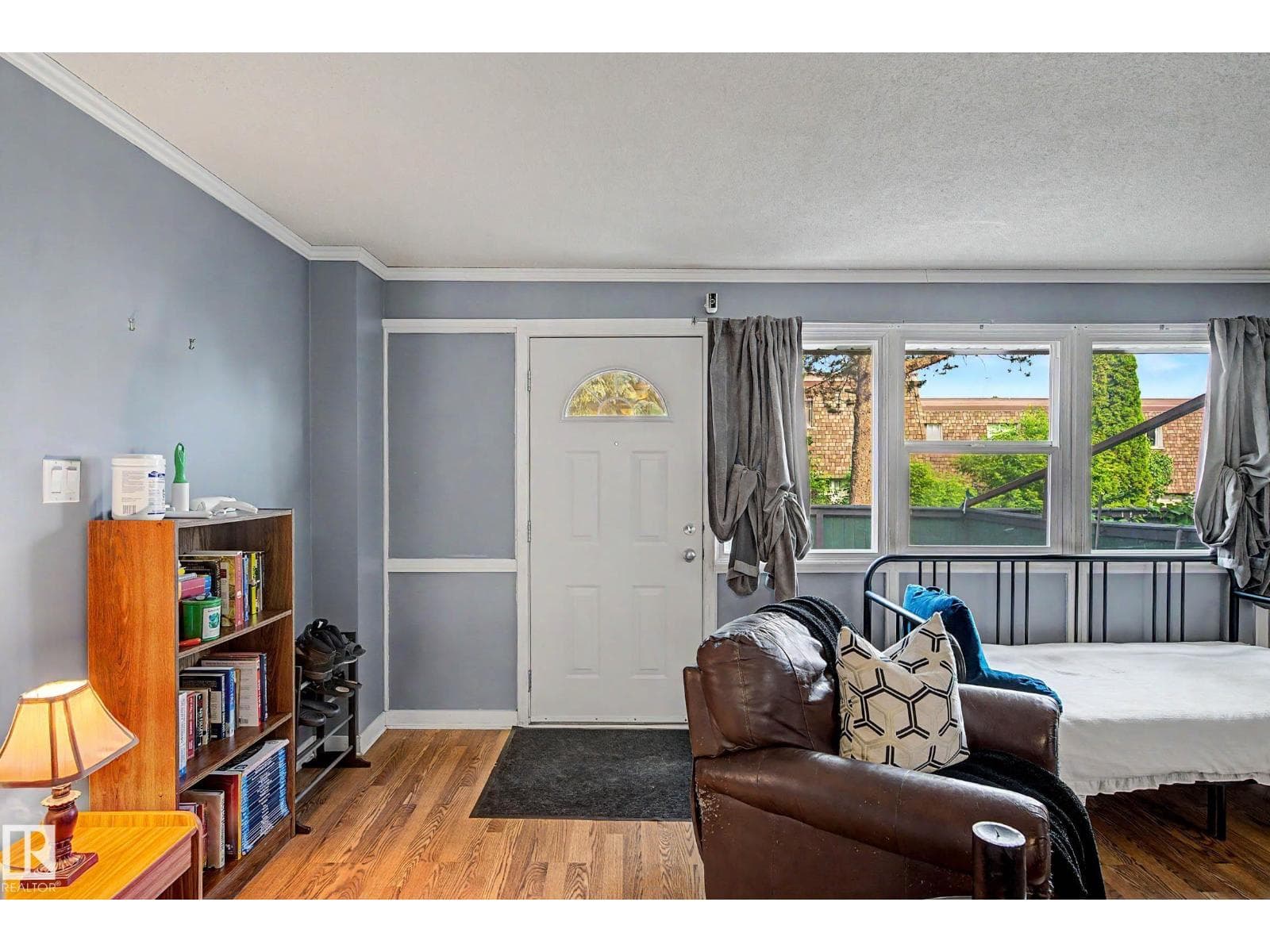 219 VILLAGE ON THE GREEN GR NW — photo 2