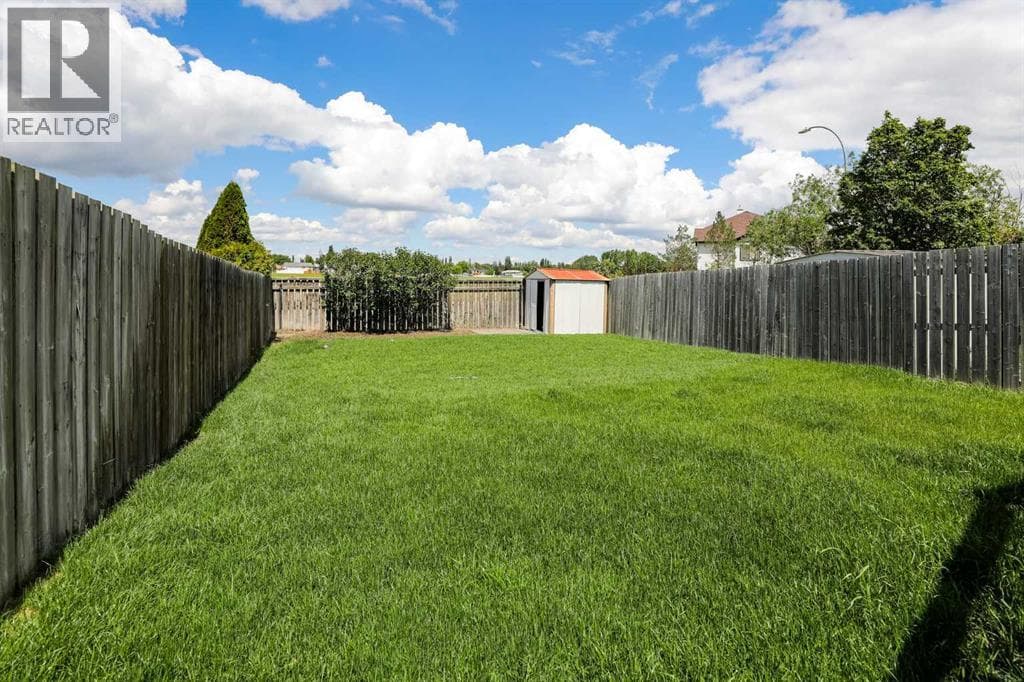 857 Blackfoot Terrace W — photo 3