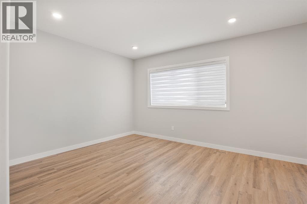 38 Thayer Close — photo 3