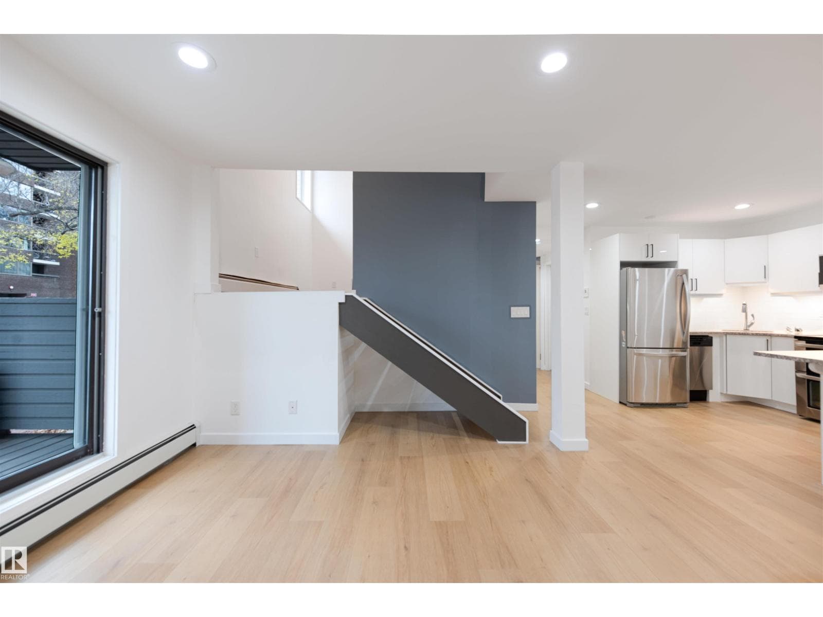 #1 10032 113 ST NW — photo 5