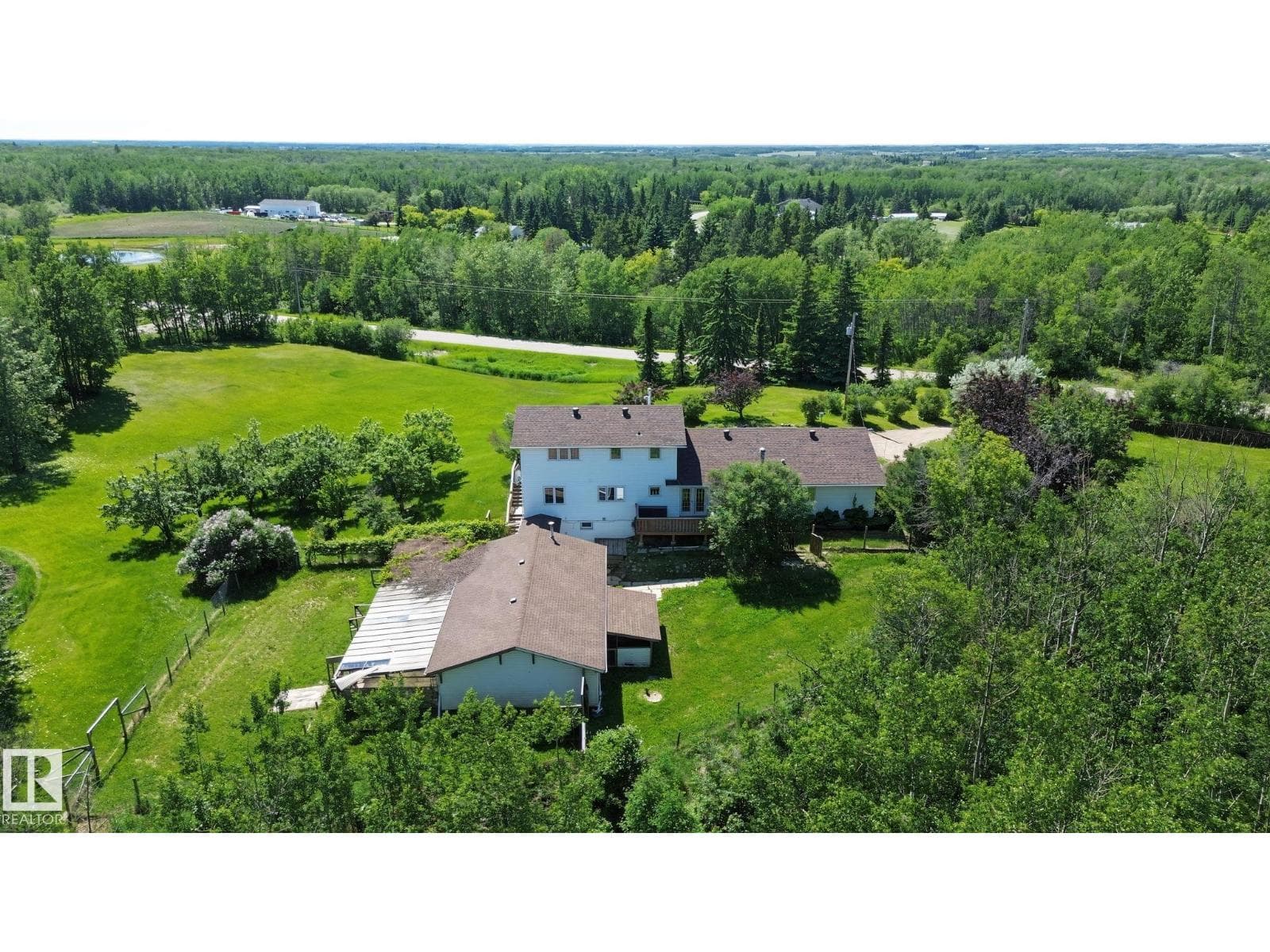 51357 RGE ROAD 231 — photo 4