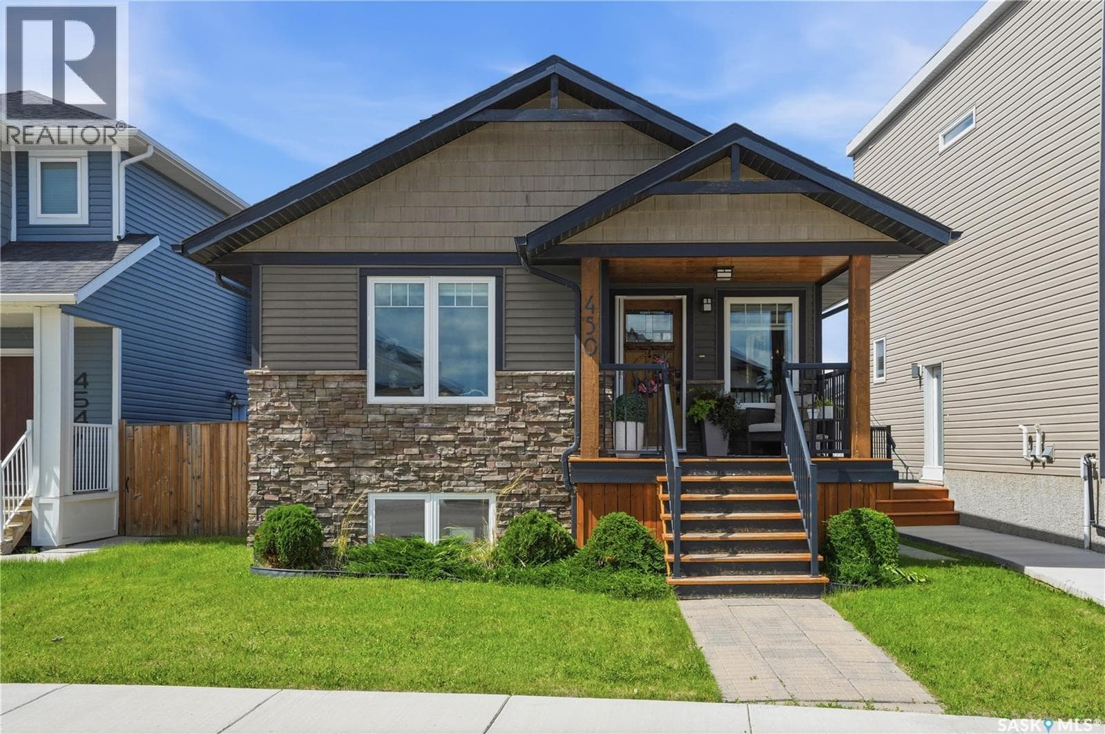 450 Bentley COURT