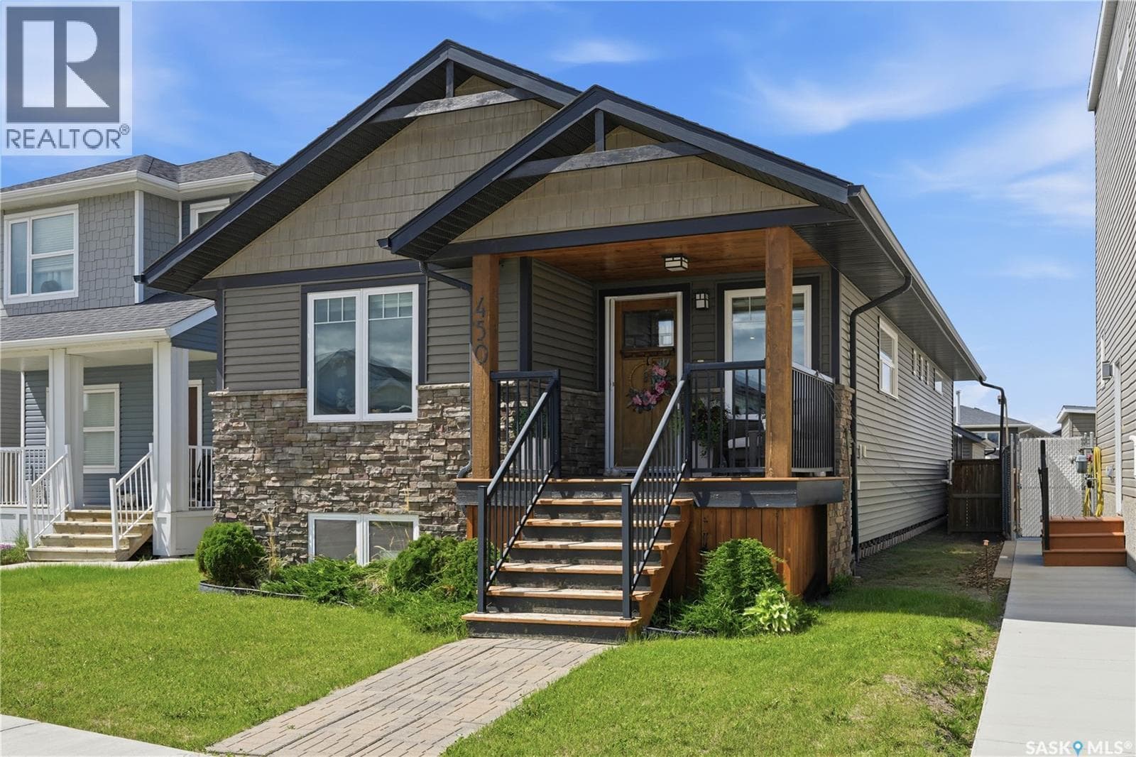 450 Bentley COURT — photo 2