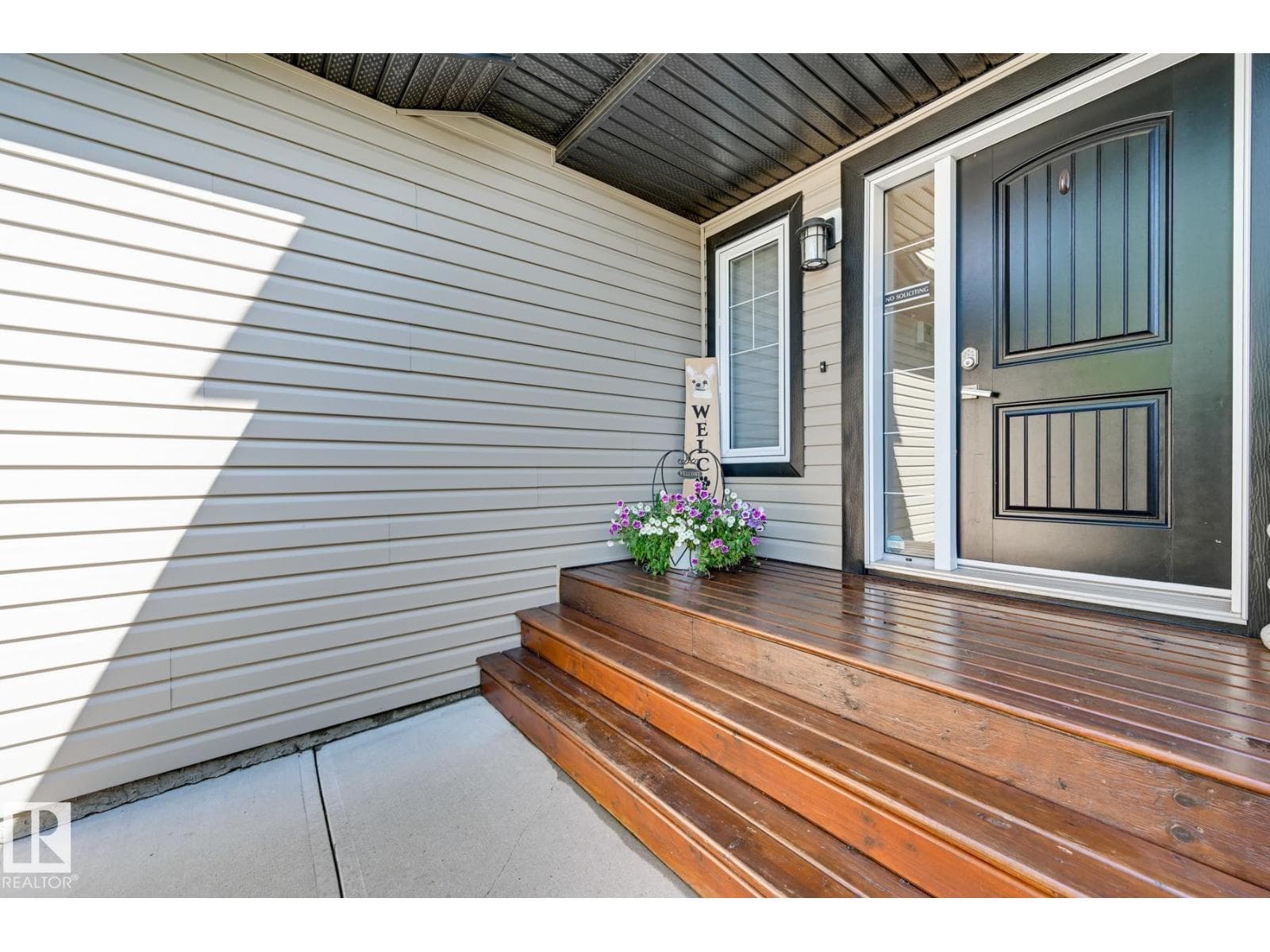 101 HILLDOWNS DR — photo 3