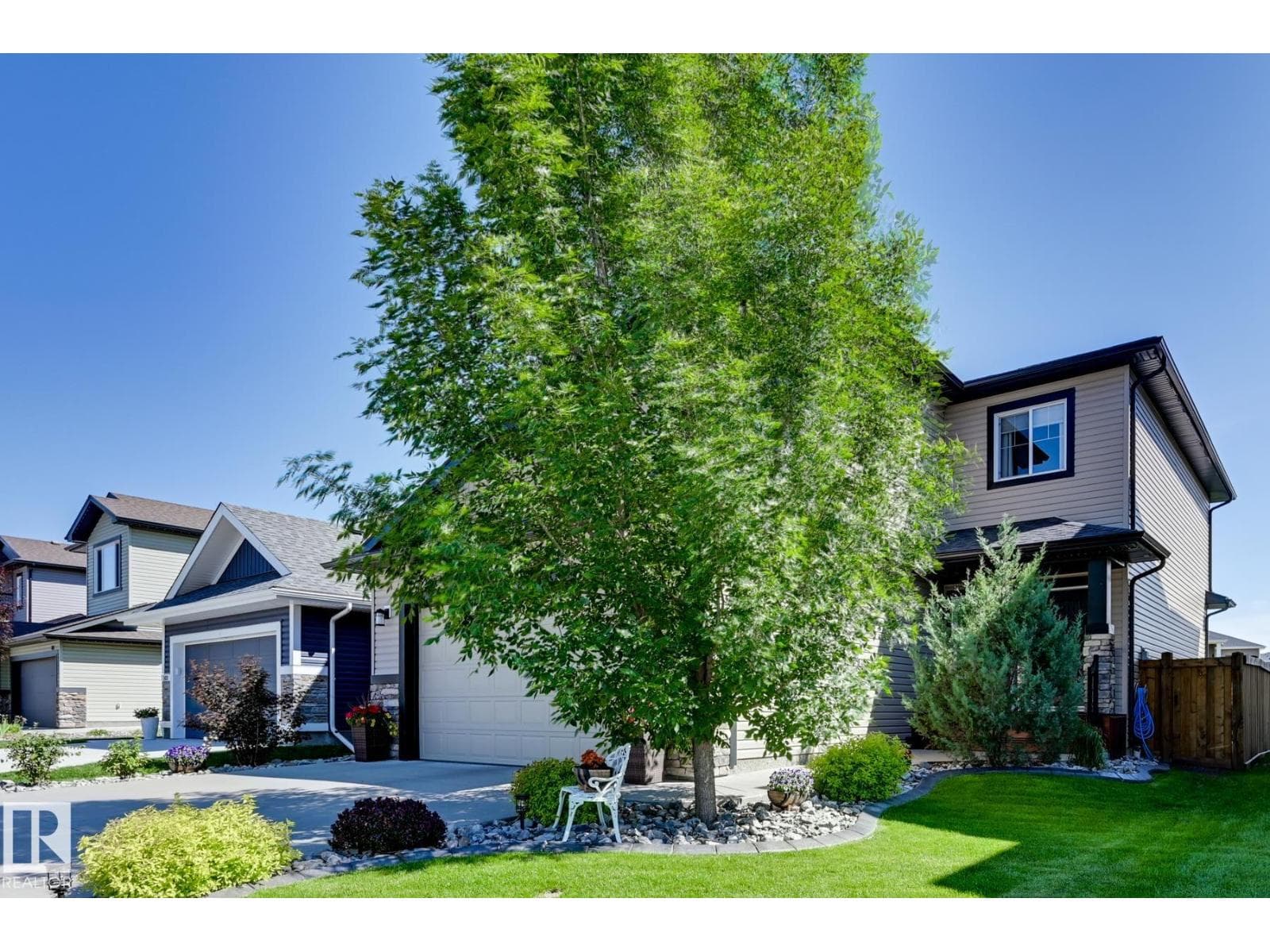 101 HILLDOWNS DR — photo 2