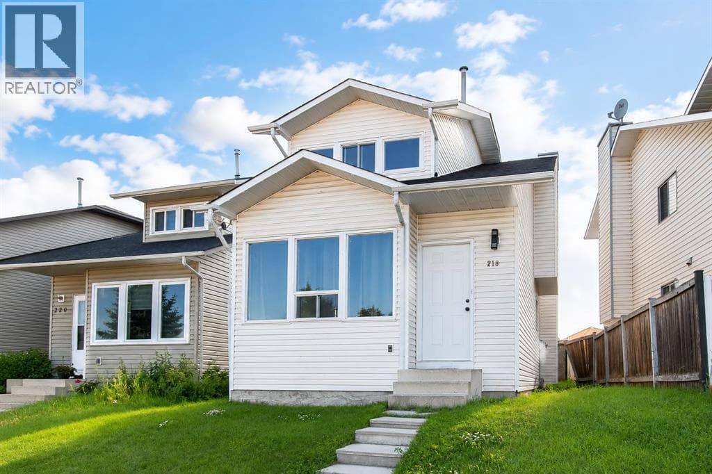 218 Falmere Way NE