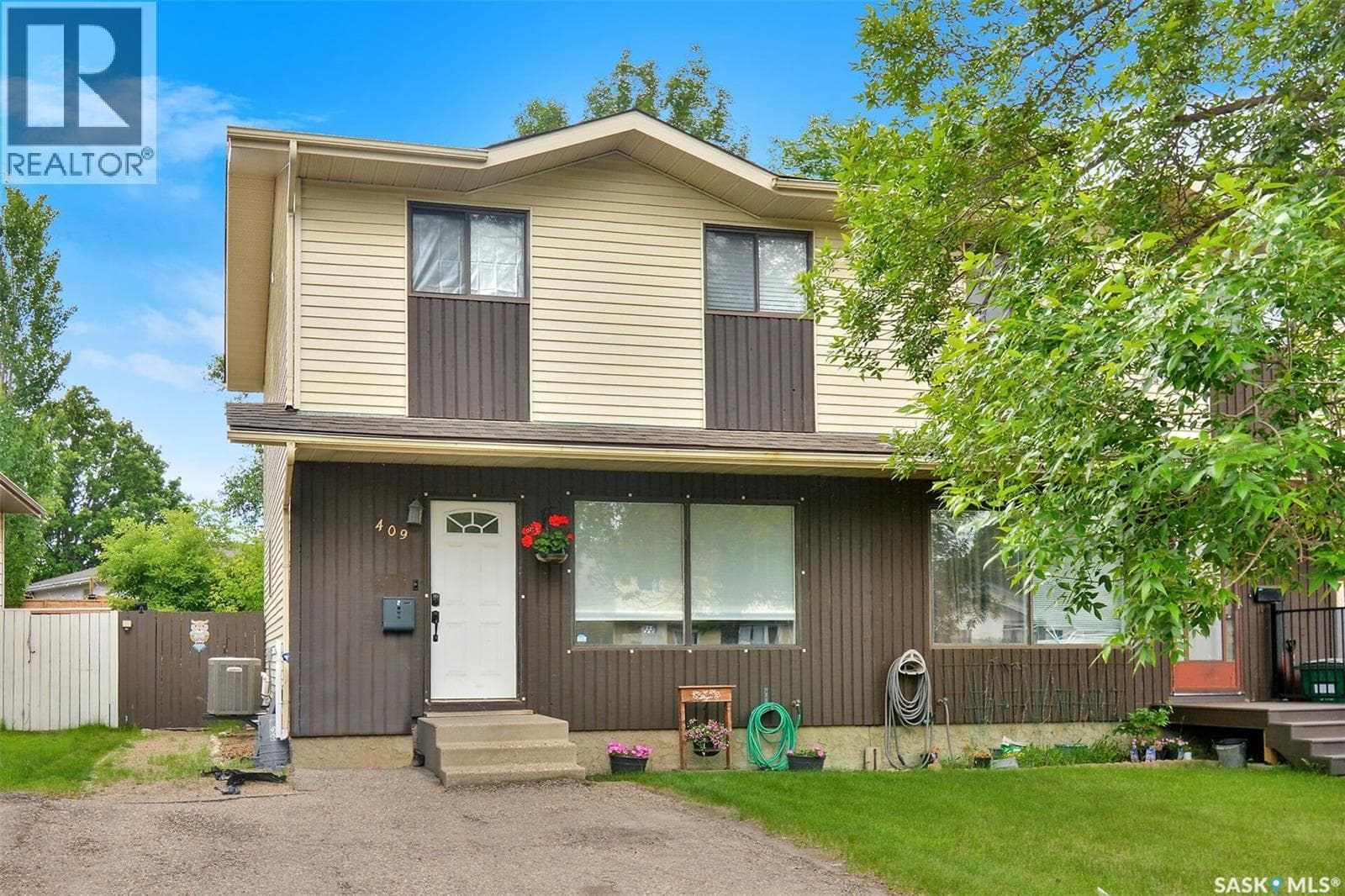 409 Lenore DRIVE