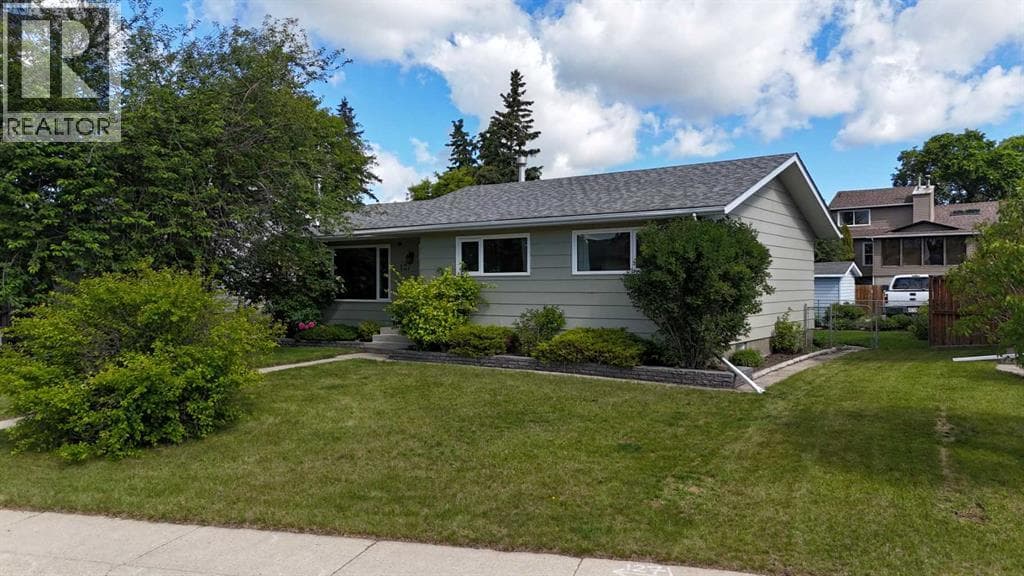 127 Thomas Place — photo 4