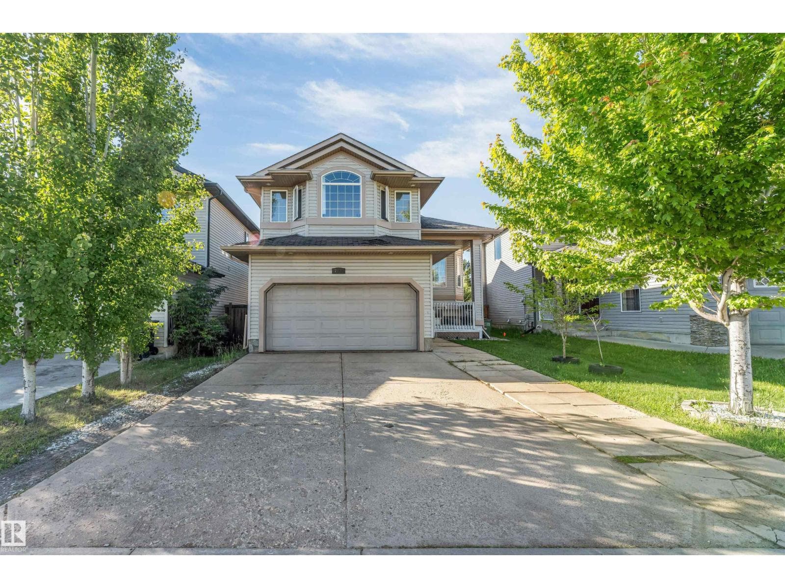7920 7 AV SW — photo 2