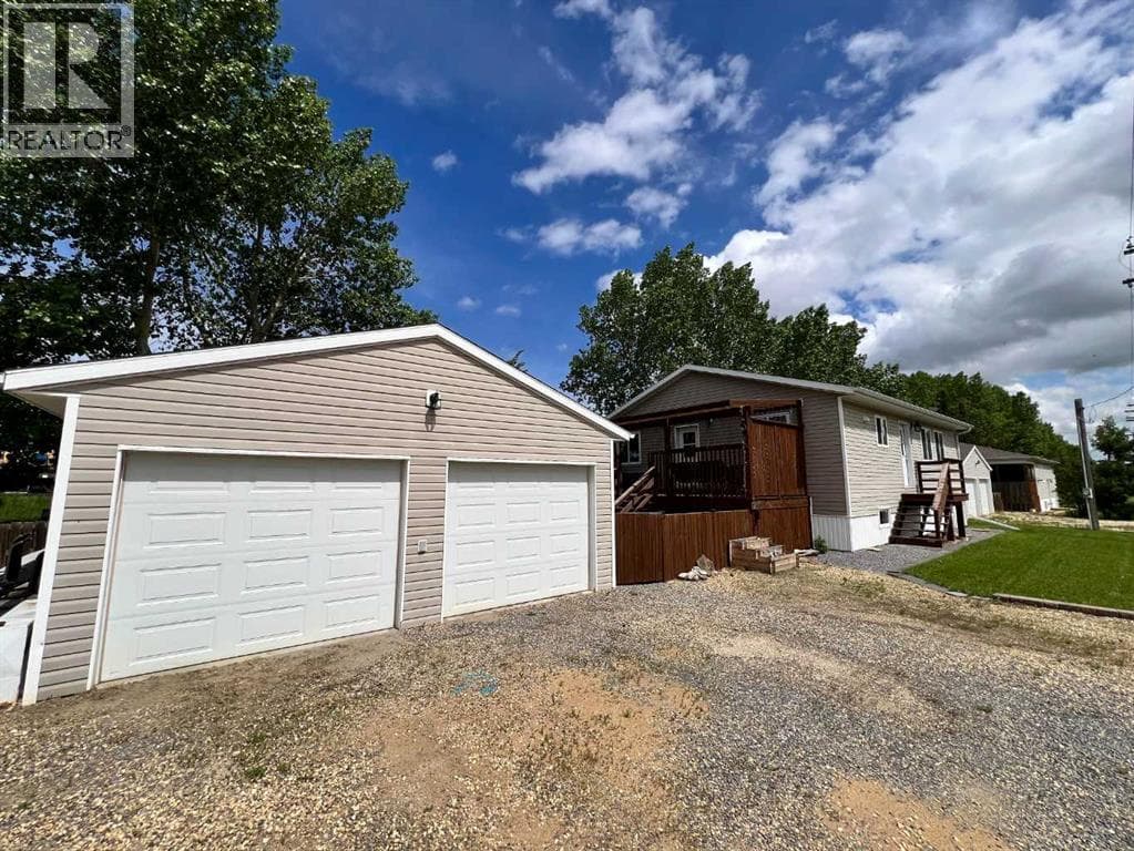 210 Railway Avenue SW — photo 4