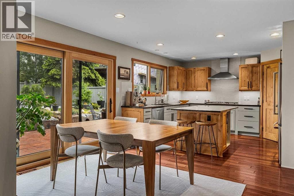 408 Canyon Close — photo 4