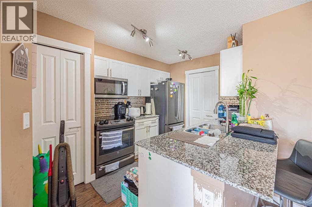 407, 10 Kincora Glen Park NW — photo 3