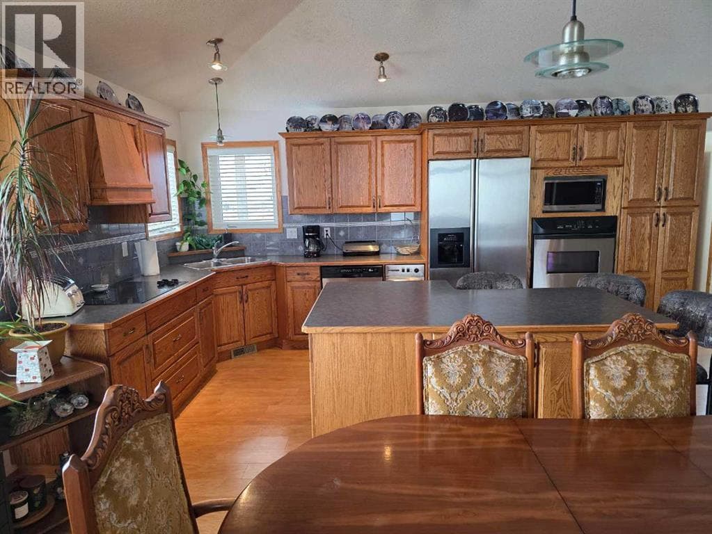 221044 Twp Rd 50 — photo 5