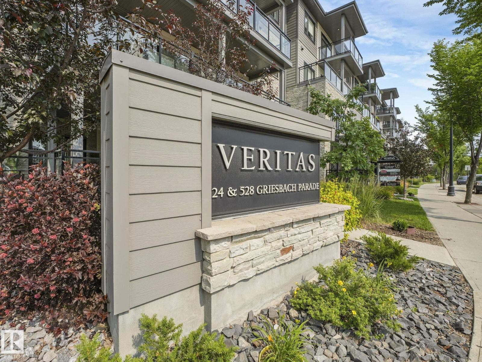 #127 524 GRIESBACH PR NW — photo 4