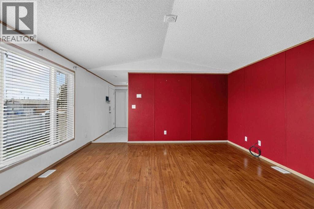 485 Harpe Way — photo 5