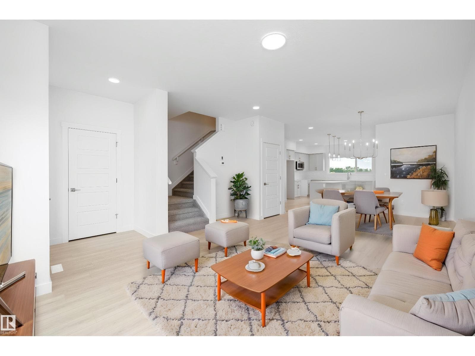 18709 18A AV NW — photo 5