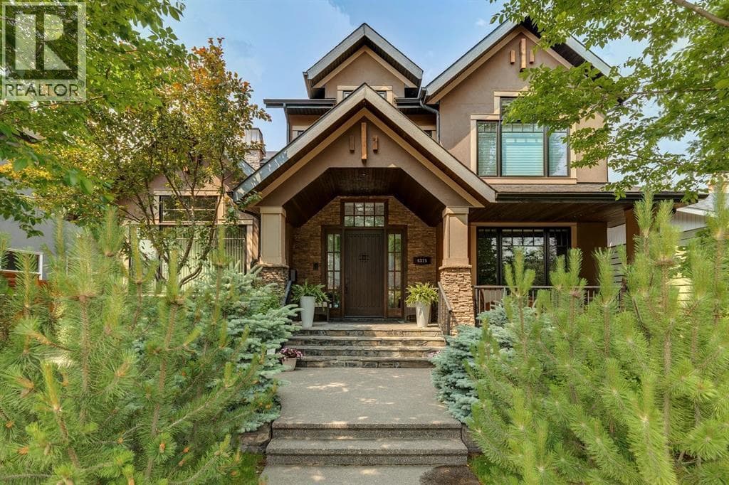 4315 17 Street SW — photo 2