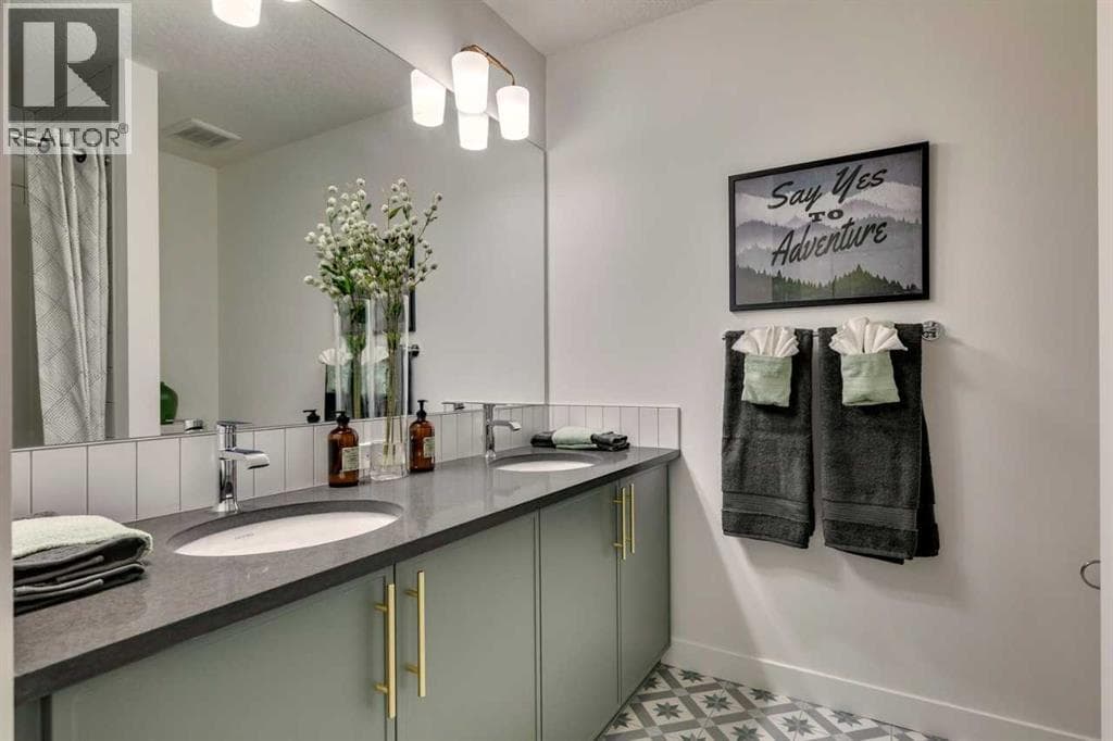 64 Creekstone Manor SW — photo 2