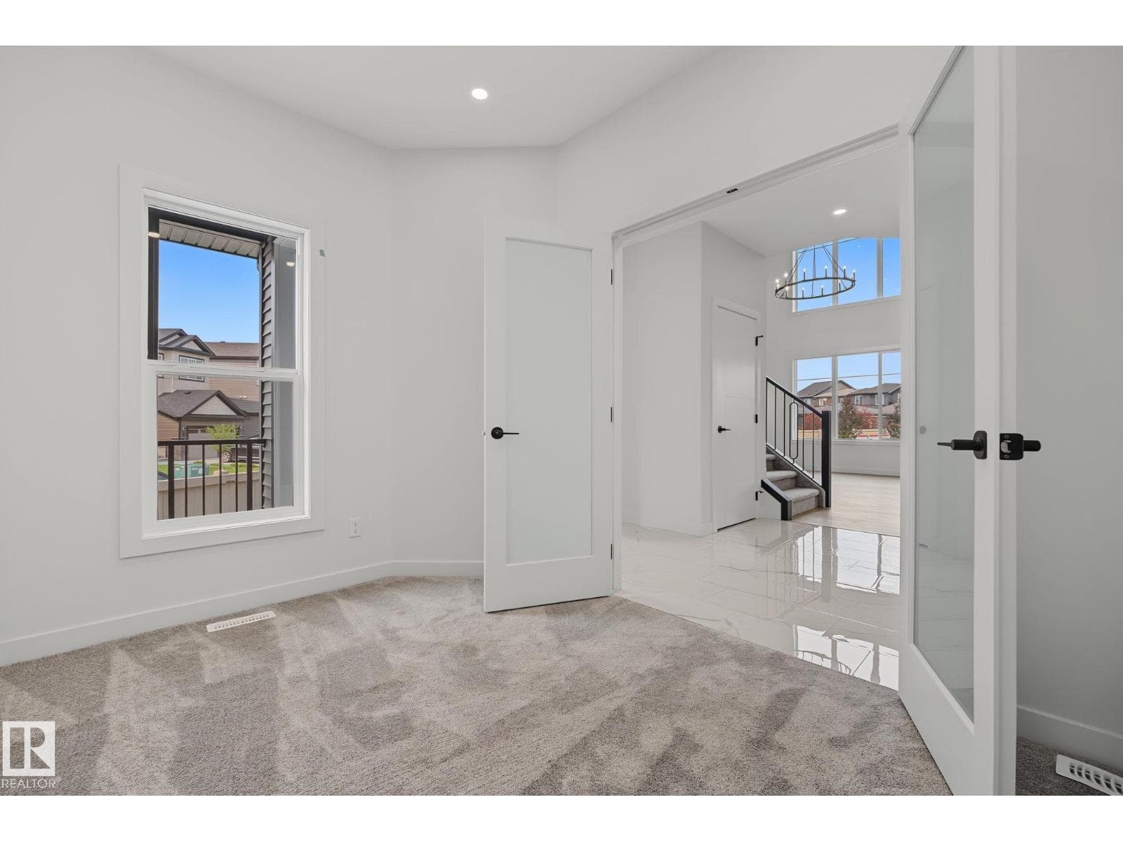 1061 GOLDFINCH WY NW — photo 5