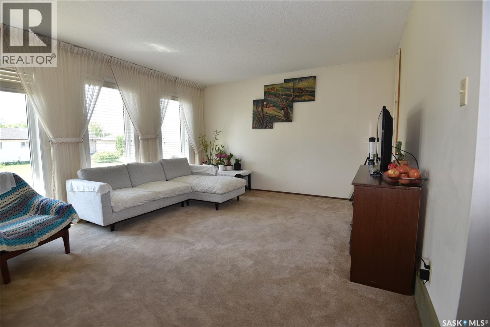 309 Watson CRESCENT — photo 4