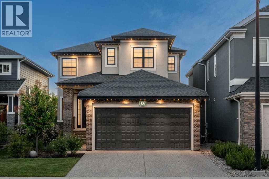 137 West Grove Point SW