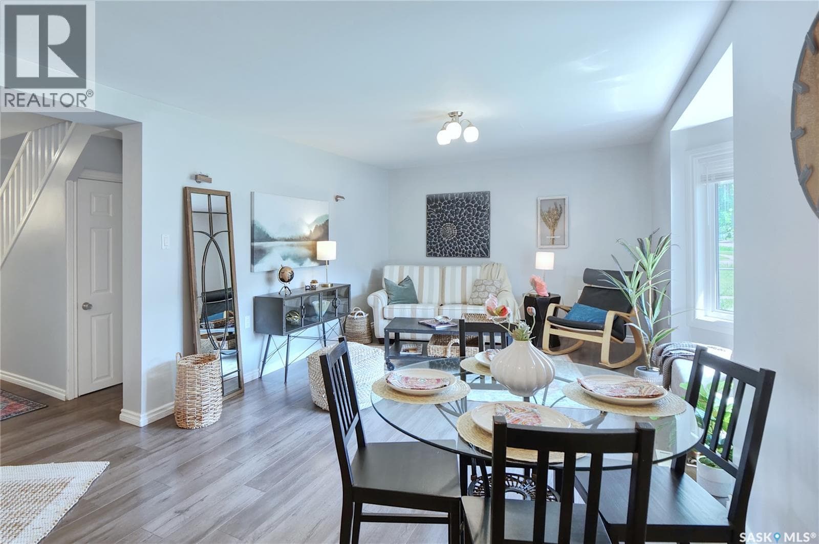 568 Athabasca STREET E — photo 5